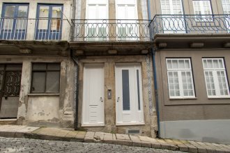 Отель Porto and Clérigos Views by Porto City Hosts