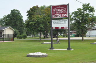 Colonial House Motor Inn, фото 15