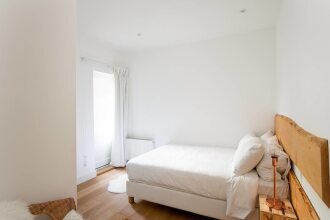 Beautiful 2BR Home in West Kensington, 6 Guests, фото 15