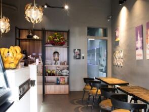 Met A Space Pod @ Little India, фото 30 Met A Space Pod @ Little India, фото 30