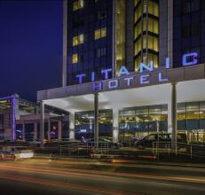 Titanic Port Bakirkoy