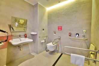 Park Inn By Radisson Istanbul Ataturk Airport, фото 15