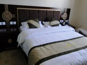 Shangri-la Zhaxidele Hotel, фото 6