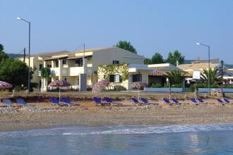 Beachfront Salvanos, фото 16