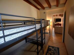 Classy Villa in Pisogne With Garden, Bbq, Pool, Sun-loungers, фото 15