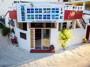 Shadow Palm Hotel at Maafushi