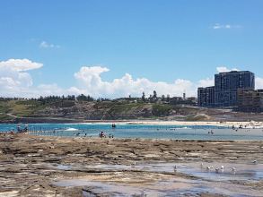 5 Star Luxury Beachfront Apartment, фото 25