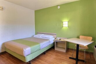 Motel 6 Austin South - Airport, фото 25 Motel 6 Austin South - Airport, фото 25