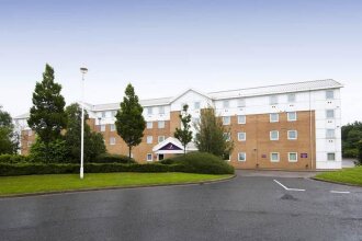 Premier Inn Leeds City West