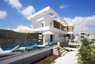 Paradise Cove Beach Villas