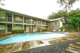 Austin Condo in Hip Travis Heights - 1 Br condo by RedAwning, фото 13 Austin Condo in Hip Travis Heights - 1 Br condo by RedAwning, фото 13