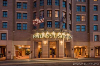 Embassy Suites Hotel Alexandria Old Town