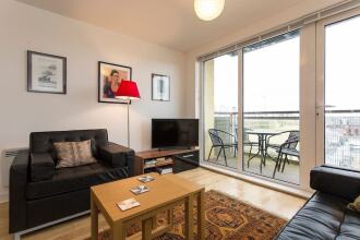 Magnificent 1BR in Historical Greenwich, фото 5