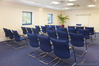 Holiday Inn Express Newport, фото 24