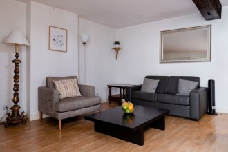 Central Paris - Chatelet Apartment, фото 13