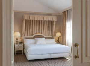 Eugenia De Montijo Autograph Collection, фото 35 Eugenia De Montijo Autograph Collection, фото 35