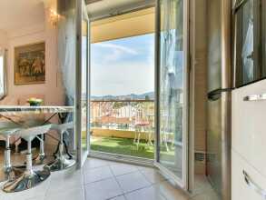 Apartment With one Bedroom in Cannes, With Wonderful City View, Furnished Terrace and Wifi - 800 m From the Beach, фото 5