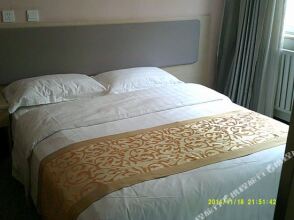 Jinlongdu Business Hotel, фото 17