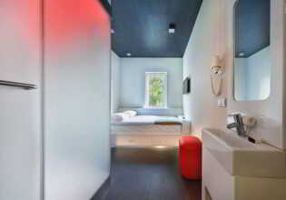 IQ Hotel, фото 11