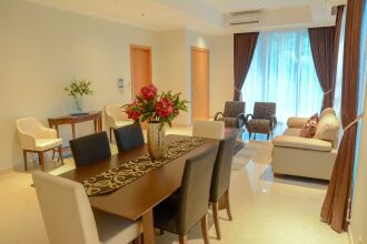 3 Bedrooms Premium Sudirman Residence by Travelio, фото 35