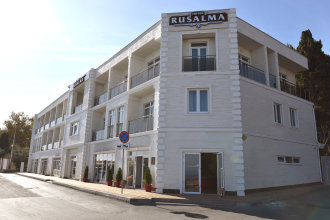 Отель Русалма