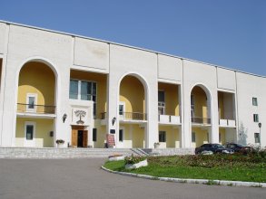 Гостиница Узкое