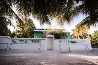 Huvadhoo Inn