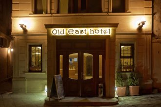 Отель Old East 