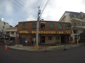 Hotel BackPacker Inn