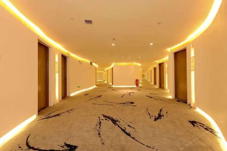 Ching Hotel — фото 4