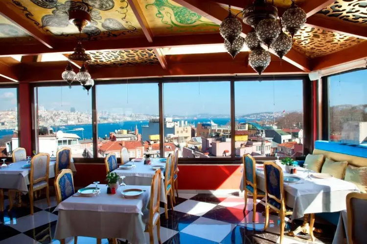 Seres Hotel Old City