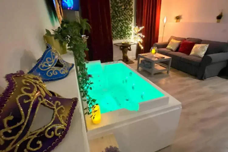 COSY & SPA JACUZZI "Suite Rubis" — фото 4