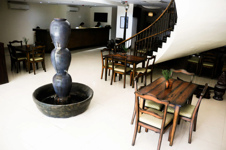 Palm Grass Hotel — фото 2