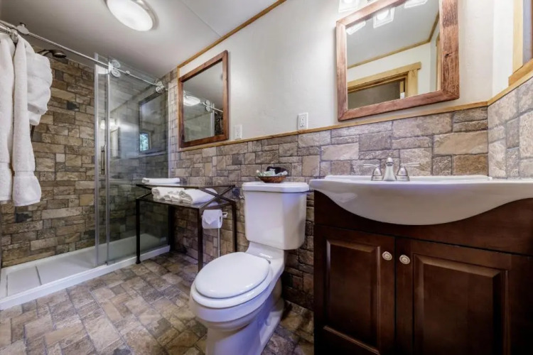 Stone Lizard Lodging — фото 4