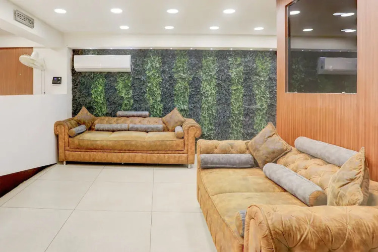 FabHotel Prime Simran — фото 4