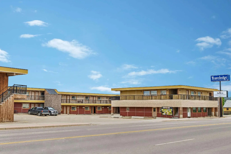 Coast Dawson Creek Hotel
