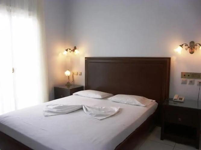 Aneroussa Beach Hotel — фото 3