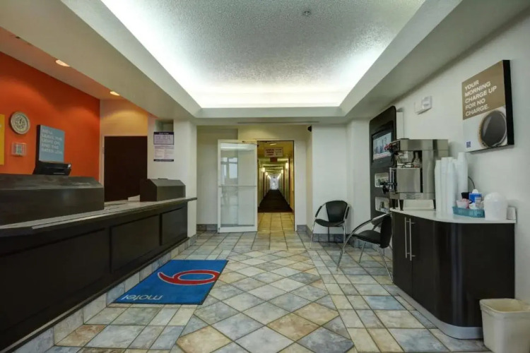 Motel 6 Denison, TX