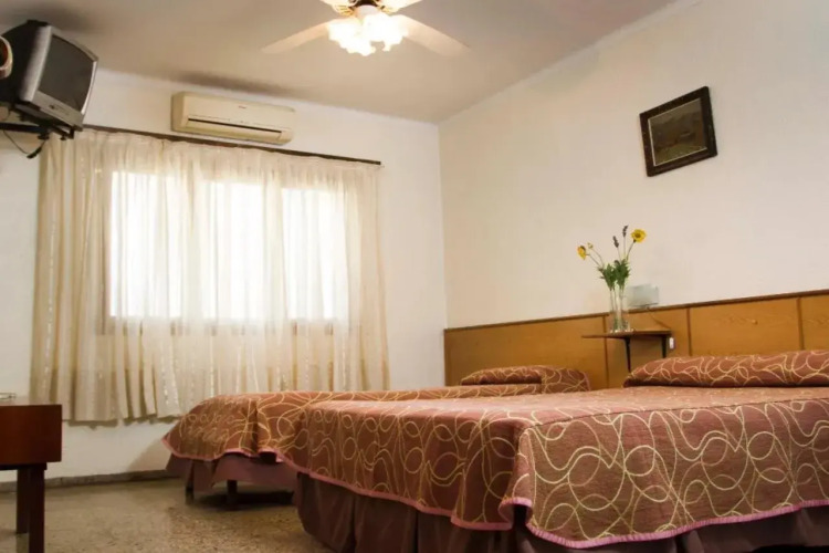 Hotel América