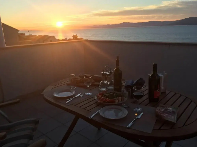 Sunset View Apartment — фото 4