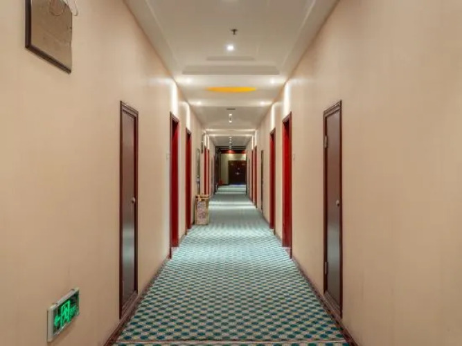 Qiankun Hotel — фото 2