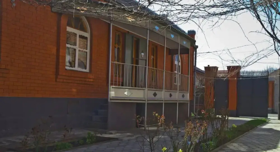 Beyni Hostel