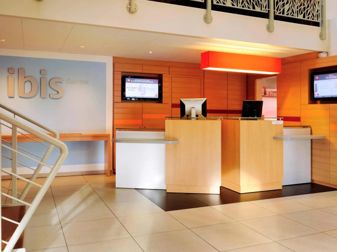 Hôtel ibis Saintes — фото 2