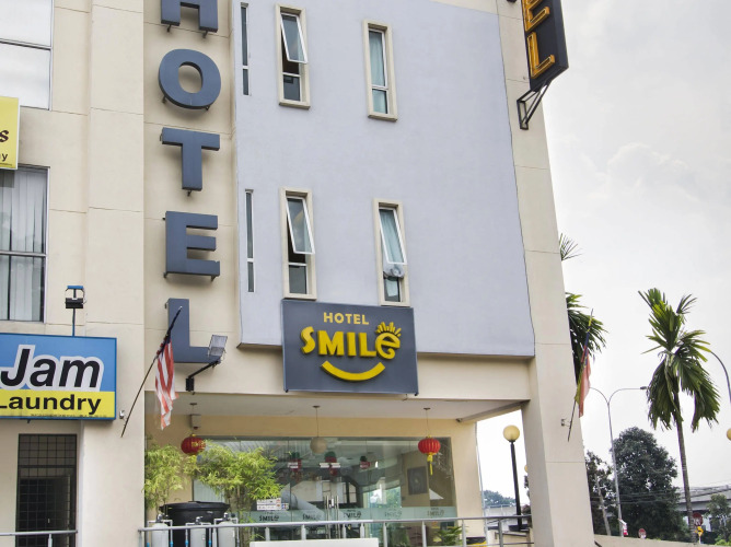 Smile Hotel Cheras Pudu KL