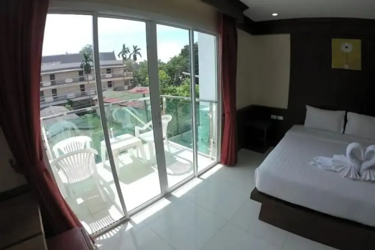 EBS Hostel Phuket, Kata Beach — фото 3