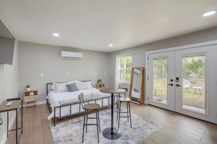 Pet-friendly Temple Guest Suite! — фото 3