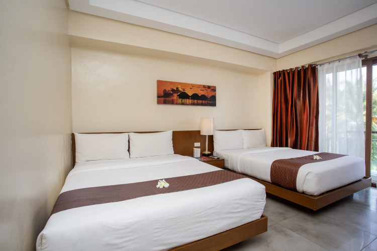 Crown Regency Beach Resort — фото 3