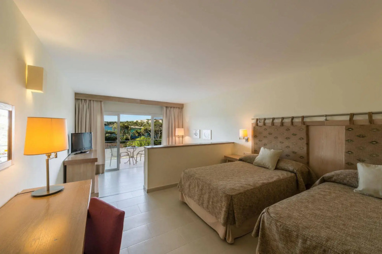 Blau Privilege Porto Petro Beach Resort & Spa