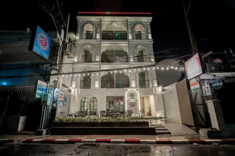Le Maroc Hotel Patong