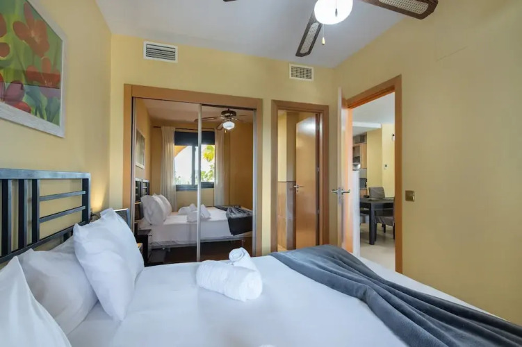Cozy Beach Apartment for 5 — фото 3